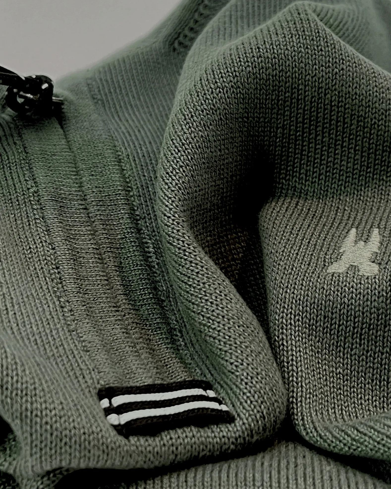 Schoener Sweater Met Halve Rits